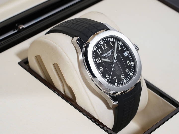 パテックフィリップ アクアノート Ref.5167A-001 ステンレススチール ブラック文字盤