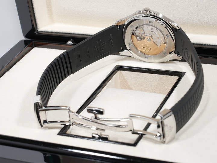 パテックフィリップ アクアノート Ref.5167A-001 ステンレススチール ブラック文字盤