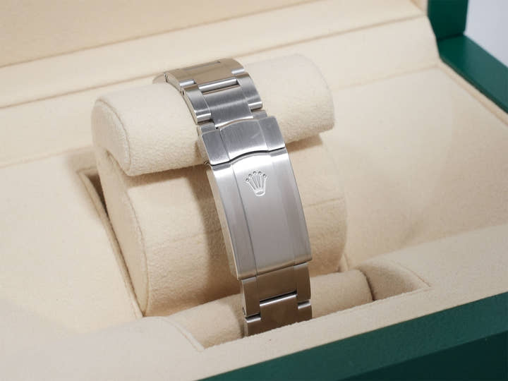 ロレックス オイスターパーペチュアル36 Ref.126000 ステンレススチール イエロー文字盤