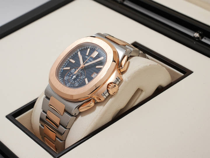 パテックフィリップ ノーチラス クロノグラフ Ref.5980/1AR-001 ステンレススチール/ローズゴールド ブルー文字盤
