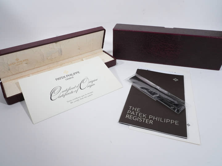 パテックフィリップ カラトラバ Ref.5120G-001 ホワイトゴールド ホワイト文字盤