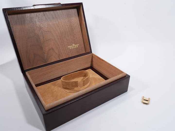 ロレックス サブマリーナー デイト Ref.16808 イエローゴールド ブルー文字盤