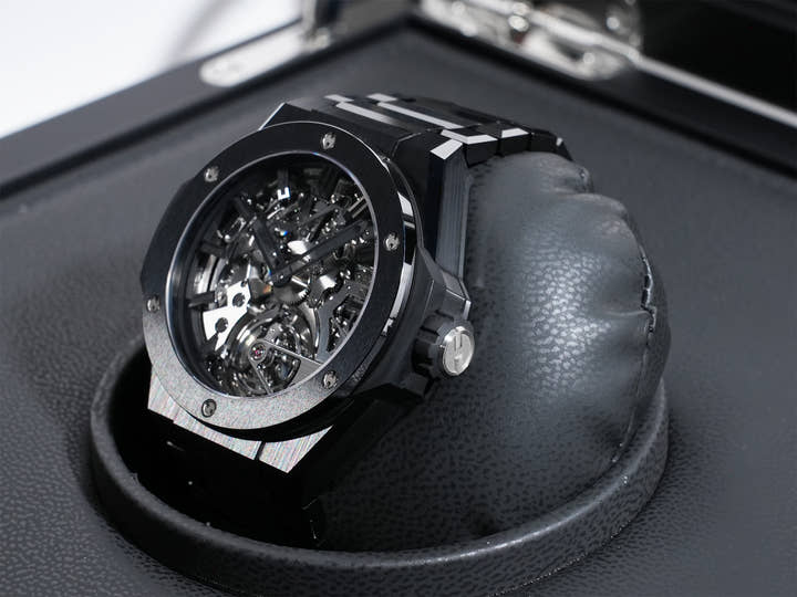 Hublot Big Bang Integrated Cathedral Minute Repeater Tourbillon Black Ceramic Ref.458.CX.1170.CX.YOS Skeleton Dial Unused 6suh8w22