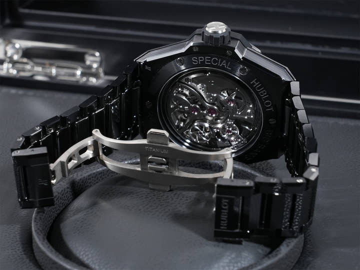 Hublot Big Bang Integrated Cathedral Minute Repeater Tourbillon Black Ceramic Ref.458.CX.1170.CX.YOS Skeleton Dial Unused 6suh8w22