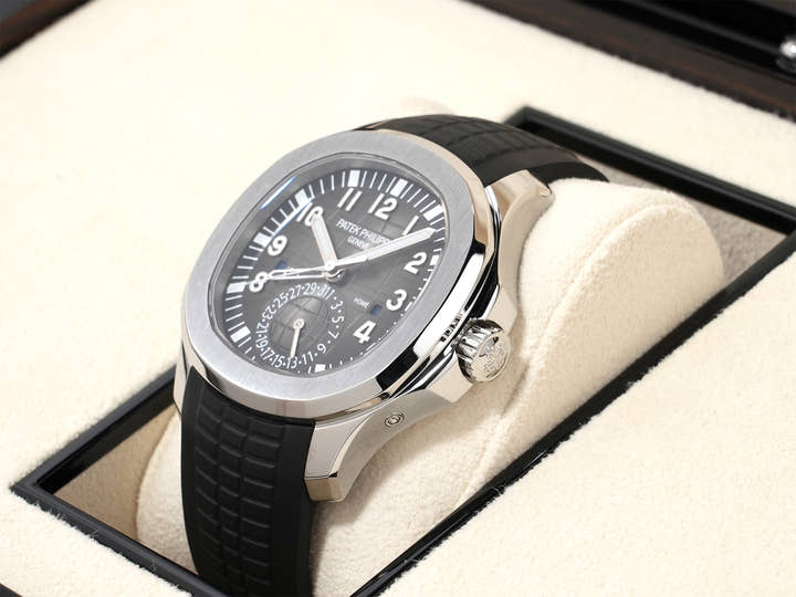 パテックフィリップ アクアノート トラベルタイム Ref.5164A-001 ステンレススチール ブラック文字盤