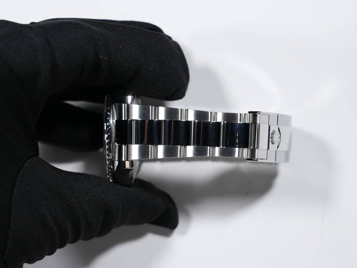 ロレックス ヨットマスター40 Ref.126622 ステンレススチール/プラチナ ブライトブルー文字盤