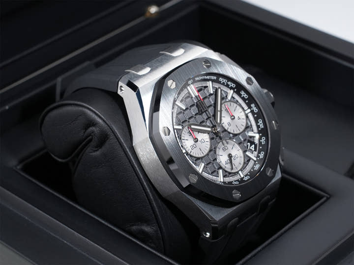 Audemars Piguet Royal Oak Offshore Chronograph Ref. 26420SO.OO.A002CA.01 Stainless Steel/Black Ceramic Black Dial