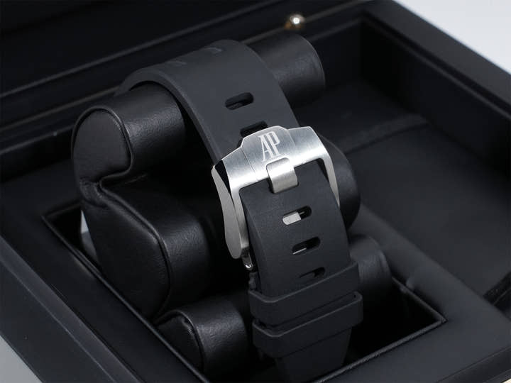 Audemars Piguet Royal Oak Offshore Chronograph Ref. 26420SO.OO.A002CA.01 Stainless Steel/Black Ceramic Black Dial