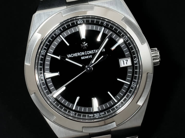 Vacheron Constantin Overseas Ref.4500V/110A-B483 SS Black Dial Used aj29xmsn