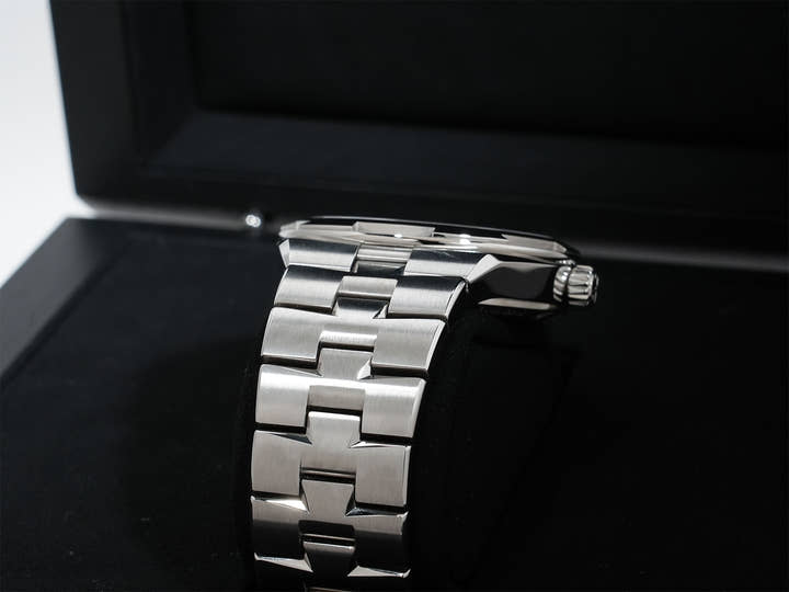 Vacheron Constantin Overseas Ref.4500V/110A-B483 SS Black Dial Used aj29xmsn