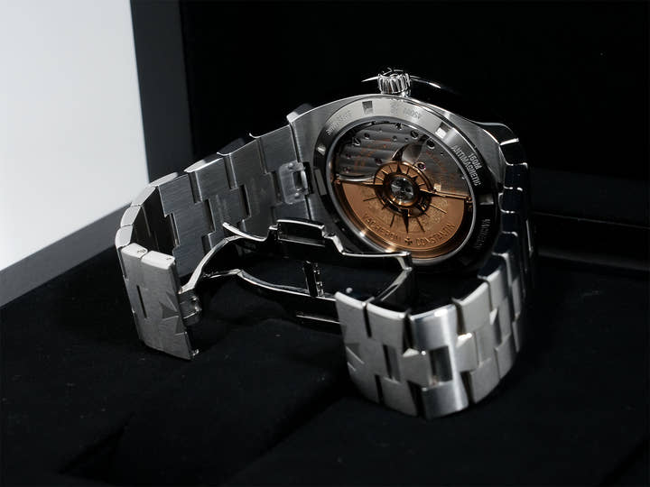 Vacheron Constantin Overseas Ref.4500V/110A-B483 SS Black Dial Used aj29xmsn