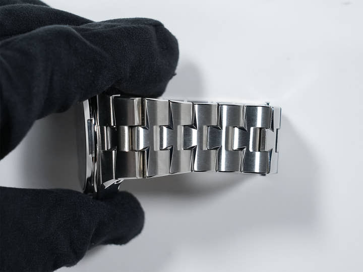 Vacheron Constantin Overseas Ref.4500V/110A-B483 SS Black Dial Used aj29xmsn