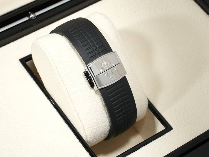 パテックフィリップ アクアノート Ref.5167A-001 ステンレススチール ブラック文字盤