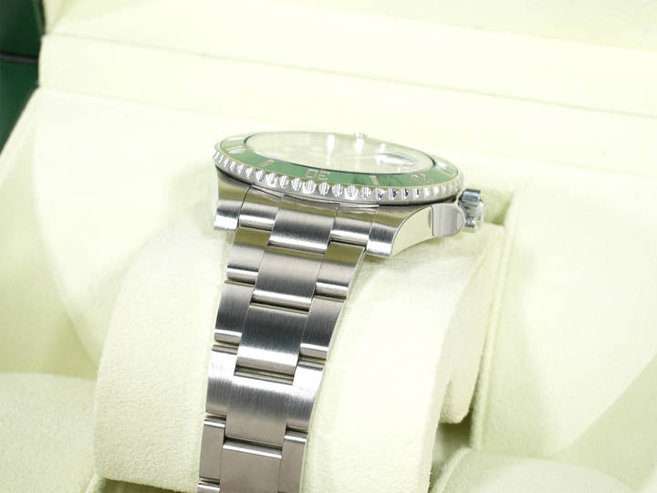 ロレックス サブマリーナー デイト Ref.116610LV ステンレススチール グリーン文字盤