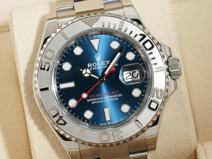 ロレックス ヨットマスター40 Ref.126622 ステンレススチール/プラチナ ブライトブルー文字盤