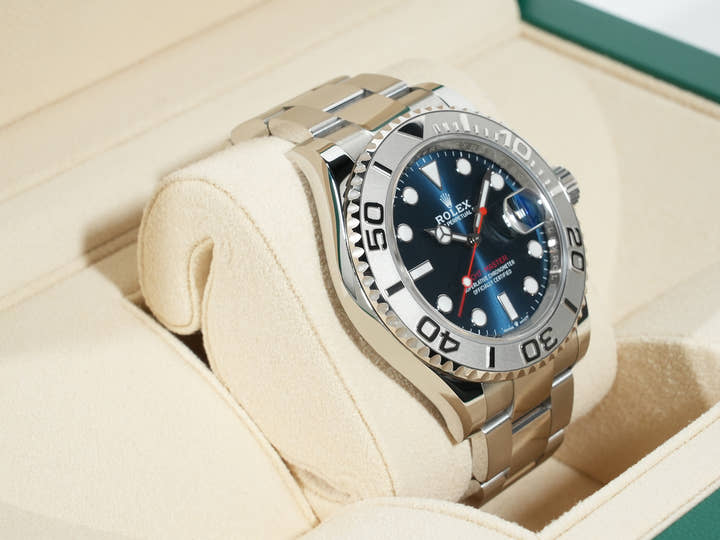 ロレックス ヨットマスター40 Ref.126622 ステンレススチール/プラチナ ブライトブルー文字盤