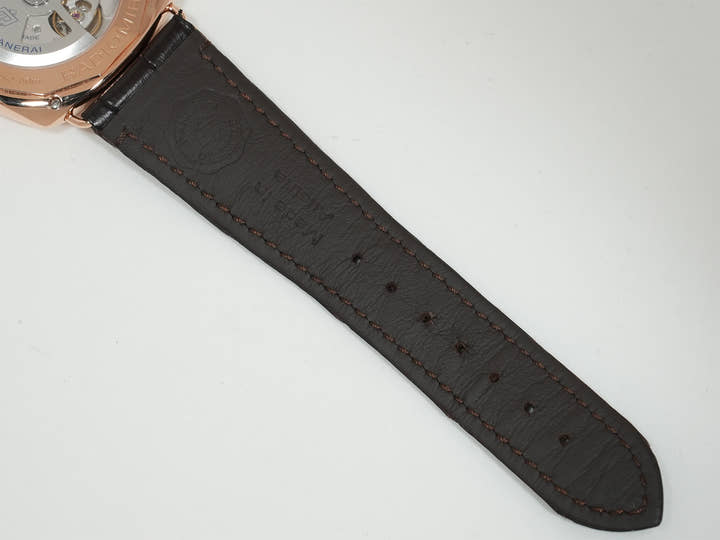 パネライ ラジオミール クアランタ ゴールドテック™ Ref.PAM01026 GOLDTECH ホワイト文字盤 美中古 3c3mjffz