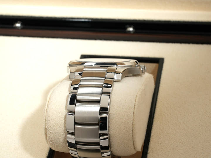 Patek Philippe Aquanaut Extra Large Ref.5167/1A-001 SS Black Dial Used r6q3acv4