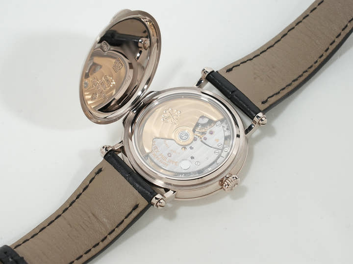 パテックフィリップ カラトラバ Ref.5053G-001 ホワイトゴールド アイボリー文字盤