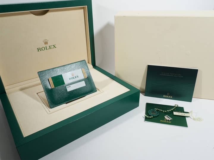 ロレックス デイトナ Ref.116506 プラチナ アイスブルー文字盤