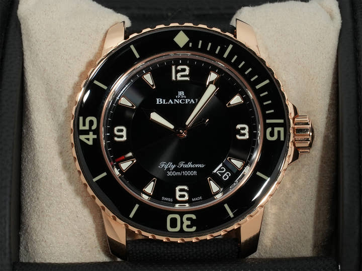 ブランパン フィフティ ファゾムス オートマティック Ref.5015-3630-52A 18KREG ブラック文字盤 中古 uxfpihs4