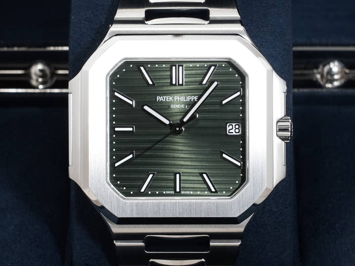 パテックフィリップ キュビタス Ref.5821/1A-001 ステンレススチール グリーン文字盤