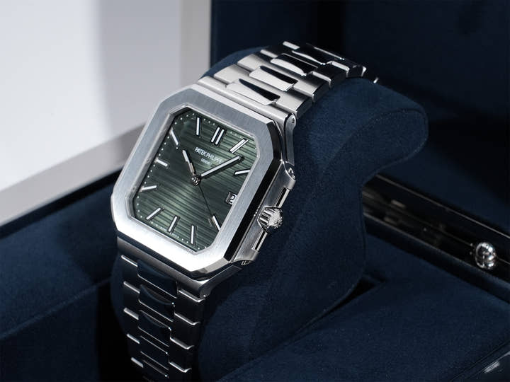 パテックフィリップ キュビタス Ref.5821/1A-001 ステンレススチール グリーン文字盤