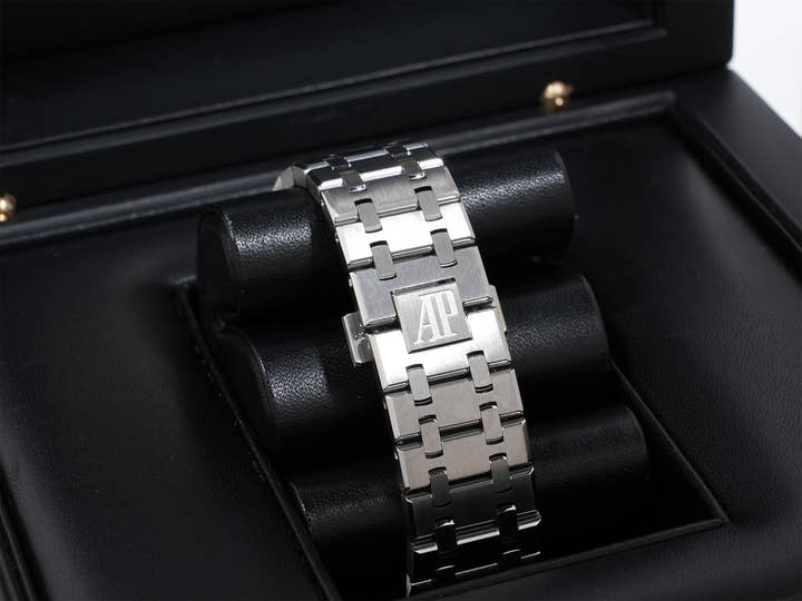 オーデマピゲ ロイヤルオーク クロノグラフ Ref.26320ST.OO.1220ST.02 ステンレススチール シルバー文字盤