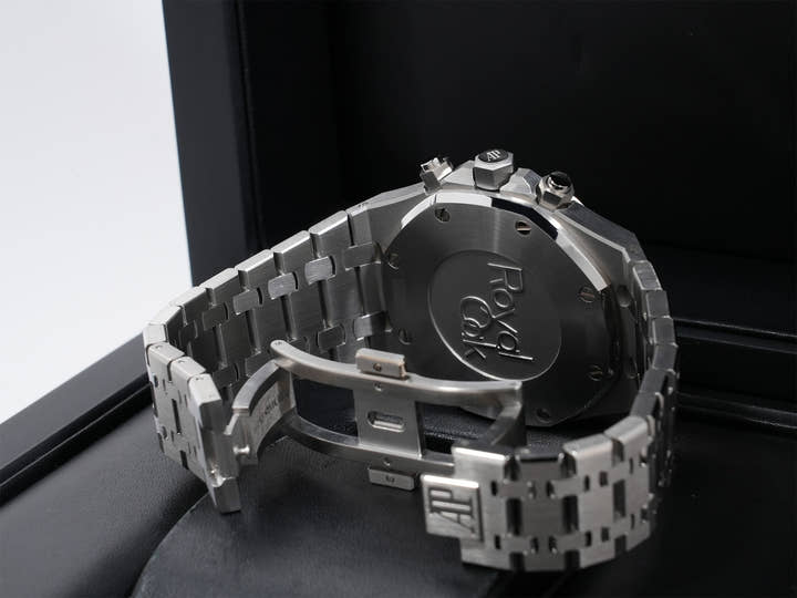 オーデマピゲ ロイヤルオーク クロノグラフ Ref.26320ST.OO.1220ST.02 ステンレススチール シルバー文字盤