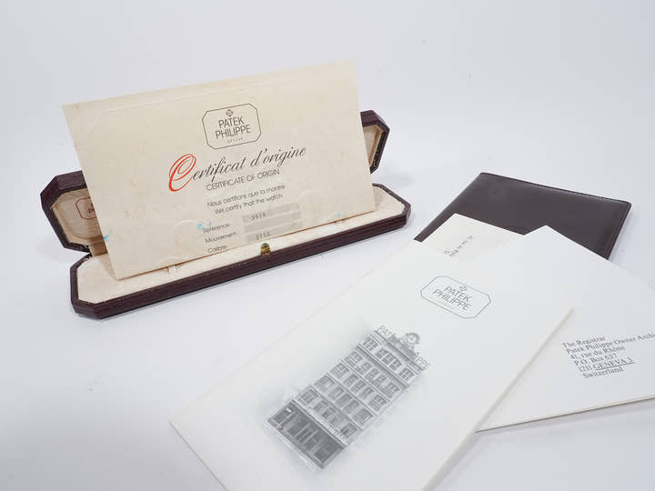 パテックフィリップ カラトラバ Ref.3919G-001 ホワイトゴールド ホワイト文字盤