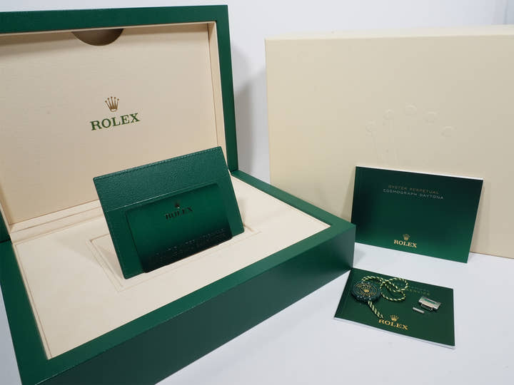 ロレックス デイトナ Ref.116506 プラチナ アイスブルー文字盤