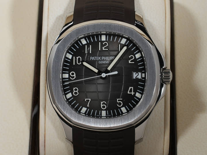 パテックフィリップ アクアノート エクストララージ Ref.5167/1A-001 ステンレススチール ブラック文字盤
