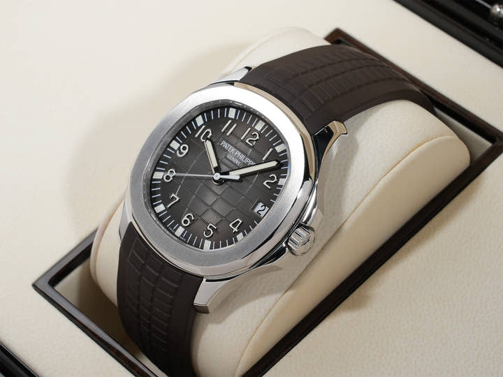 パテックフィリップ アクアノート エクストララージ Ref.5167/1A-001 ステンレススチール ブラック文字盤