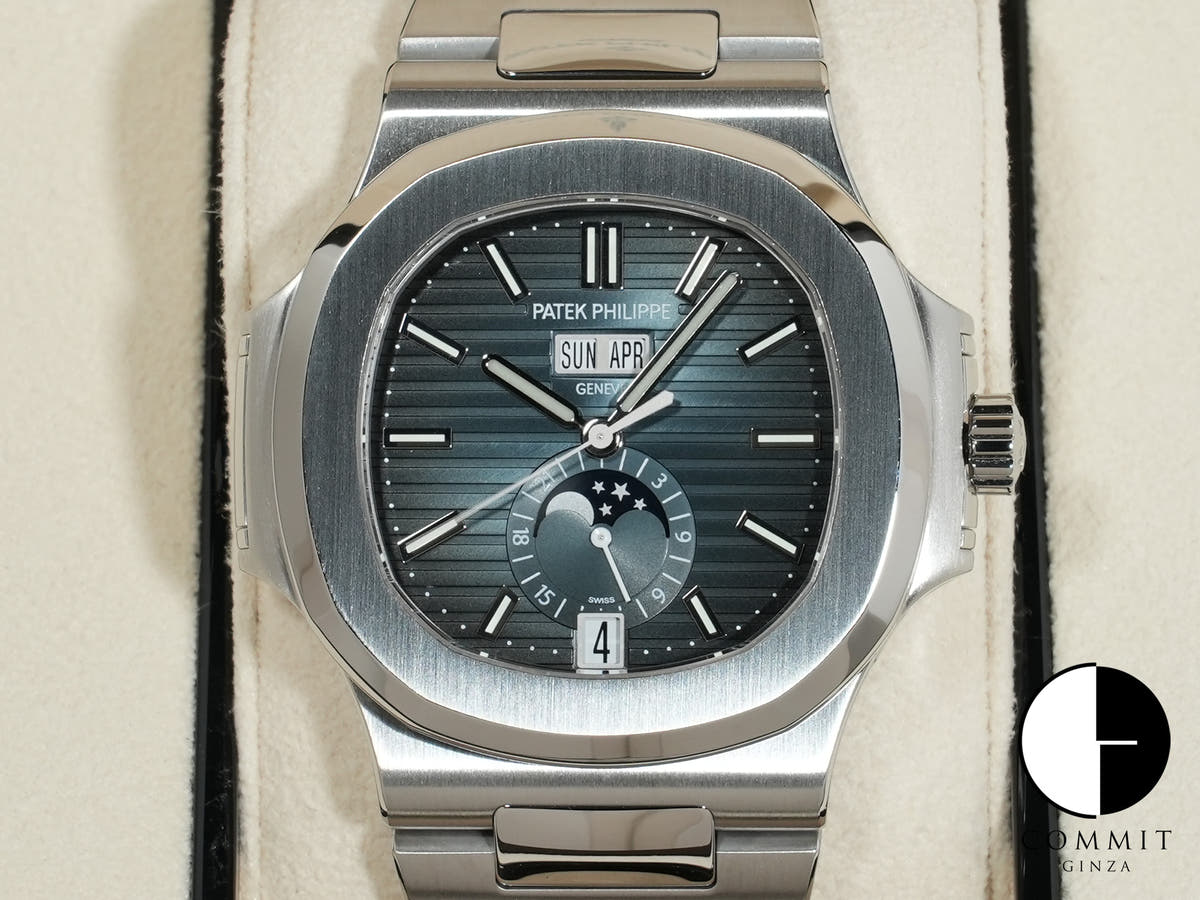 パテックフィリップ ノーチラス アニュアルカレンダー ムーンフェイズ Ref.5726/1A-014 ステンレススチール ブルー、ブラックグラデーション文字盤