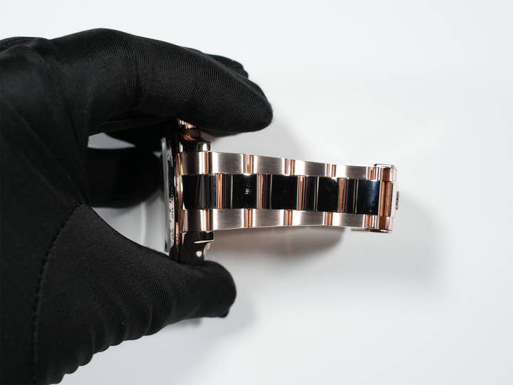 ロレックス デイトナ Ref.116505 エバーローズゴールド ブラックxピンク文字盤