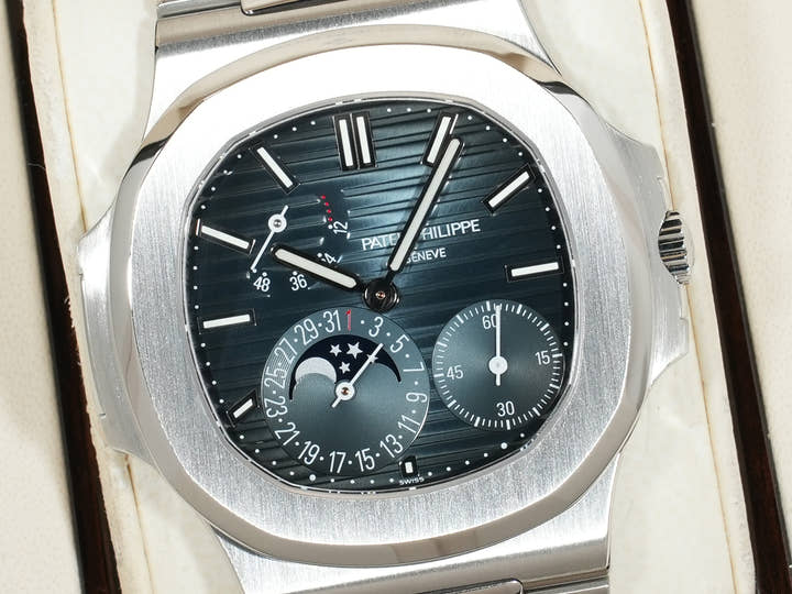 パテックフィリップ ノーチラス プチコンプリケーション Ref.5712/1A-001 ステンレススチール ブルー文字盤