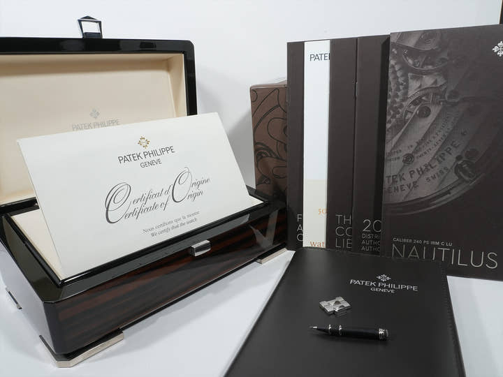 パテックフィリップ ノーチラス プチコンプリケーション Ref.5712/1A-001 ステンレススチール ブルー文字盤