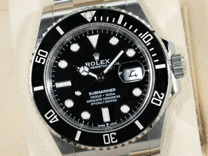ロレックス サブマリーナー デイト Ref.126610LN ステンレススチール ブラック文字盤