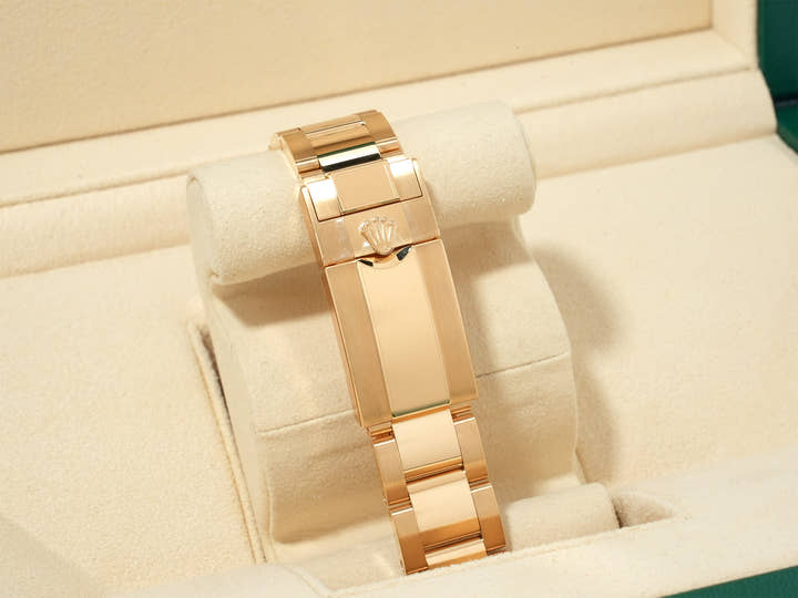 ロレックス デイトナ Ref.126528LN イエローゴールド ブライトブラック文字盤