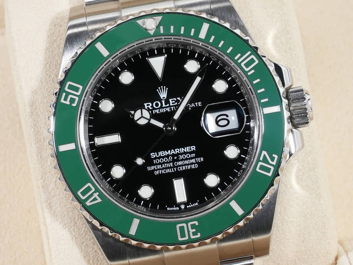 ロレックス サブマリーナー デイト Ref.126610LV ステンレススチール ブラック文字盤
