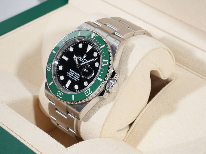 ロレックス サブマリーナー デイト Ref.126610LV ステンレススチール ブラック文字盤