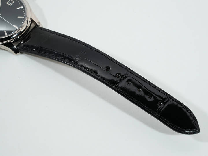 パテックフィリップ カラトラバ Ref.5227G-010 ホワイトゴールド ブラック文字盤