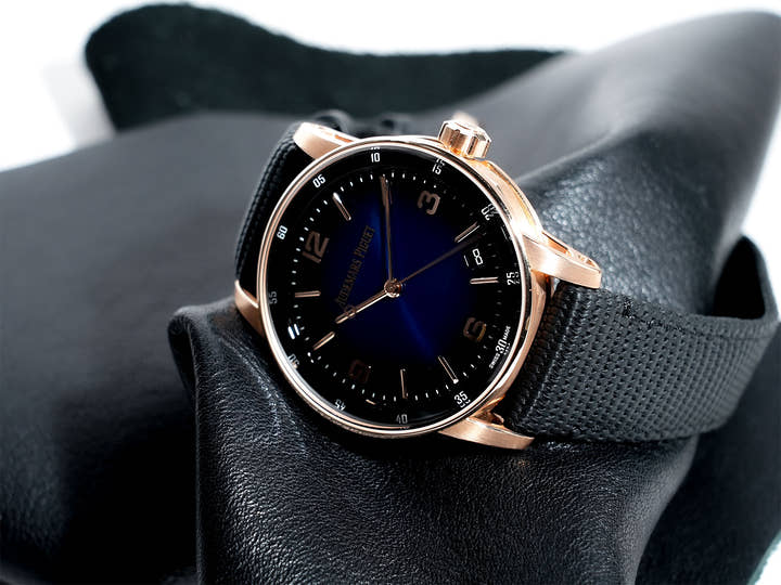 オーデマピゲ CODE 11.59 バイ オーデマ ピゲ Ref.15210OR.OO.A028CR.01 ピンクゴールド スモークブルーラッカー文字盤