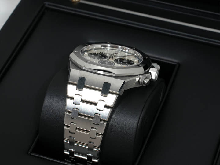 オーデマピゲ ロイヤルオーク クロノグラフ Ref.26331ST.OO.1220ST.03 ステンレススチール シルバー文字盤