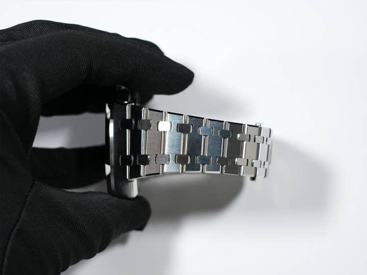 オーデマピゲ ロイヤルオーク クロノグラフ Ref.26331ST.OO.1220ST.03 ステンレススチール シルバー文字盤