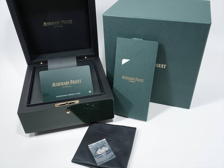 オーデマピゲ ロイヤルオーク クロノグラフ 50周年記念 Ref.26240ST.OO.1320ST.01 ステンレススチール ブルー文字盤