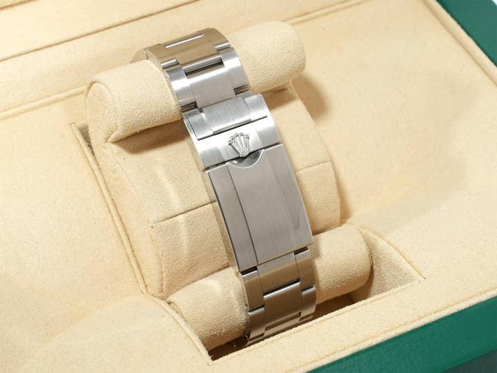 ロレックス エクスプローラーII Ref.226570 ステンレススチール ホワイト文字盤