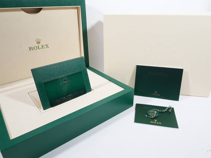 ロレックス デイトナ Ref.126506A プラチナ アイスブルーx11Pダイヤ文字盤