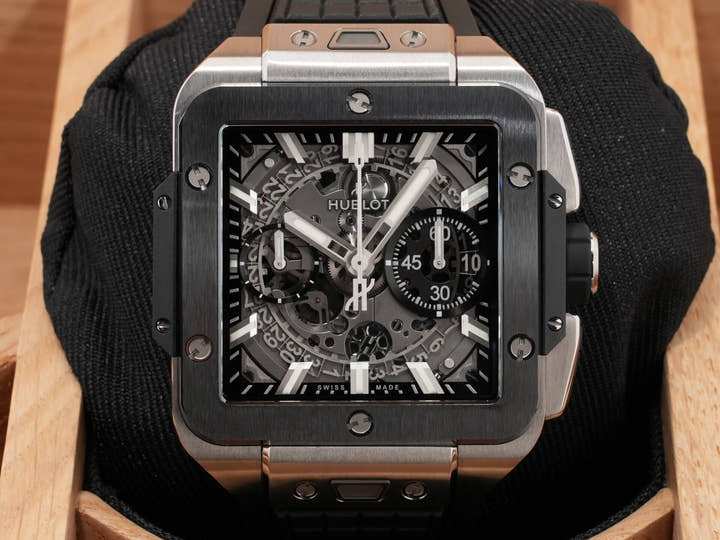 ウブロ スクエアバン ウニコ チタニウム セラミック Ref.821.NM.0170.RX TITANIUM×CERAMIC スケルトン文字盤 美中古 7nuvos9n