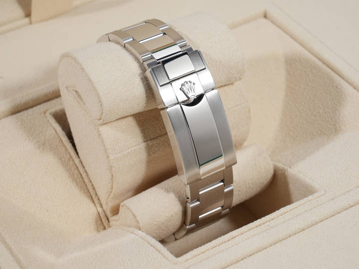 ロレックス デイトナ Ref.126506A プラチナ アイスブルーx11Pダイヤ文字盤